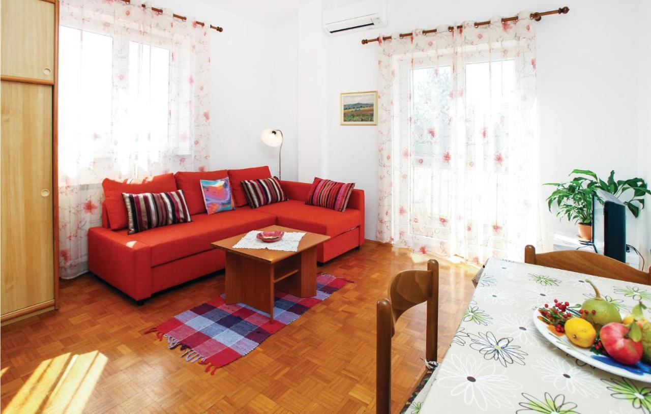 Awesome Apartment In Portoroz With Wifi 外观 照片