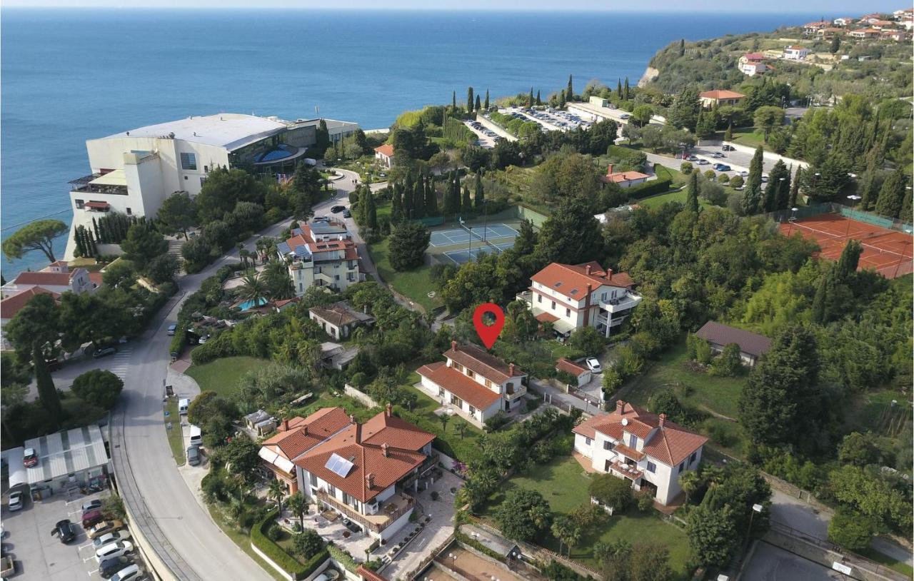 Awesome Apartment In Portoroz With Wifi 外观 照片